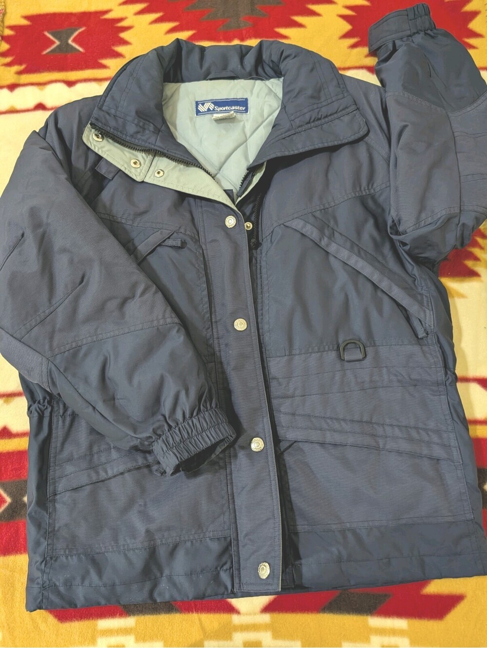 Vintage Sportcaster Ski Jacket Men's Small 100% Nylon Navy. Pristine Condition!